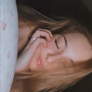 Meet your Posher, Logan